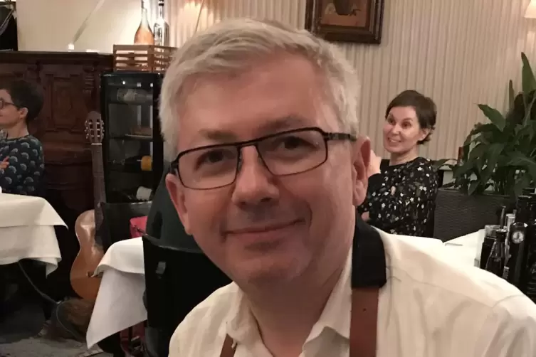 Laul-Betreiber Wladislaw Dmitriew.