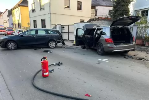 Die Einsatzstelle in der Ludwigstraße in Waldsee am Montagvormittag. 