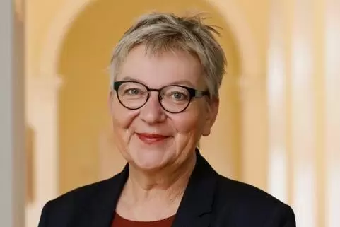 Dorothee Wüst.