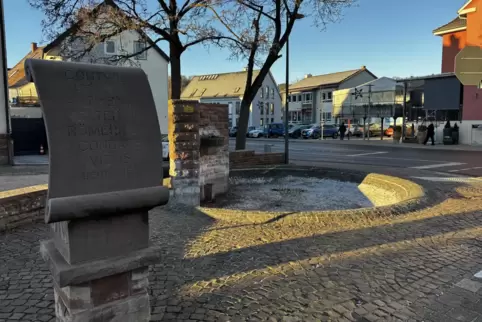 Soll eine umfassende Frischekur bekommen: der Contwiger Dorfplatz in der Ortsmitte. 