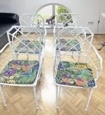 11215521_10_1 4 Bistrostühle, 85 cm hoch, 52 cm breit, Sitzfläche 42 cm hoch, ideal für Wintergarten oder Balkon, Metall weiß lackiert, mit Po