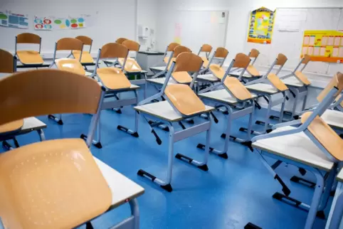 An manchen Schulen in Zweibrücken fällt am Montag wegen der Glatteisgefahr der Unterricht aus.