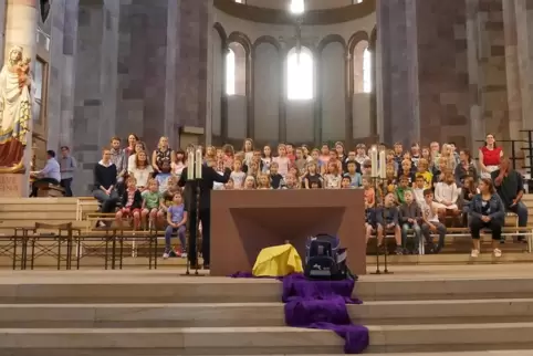 Klosterschule: Begrüßungsgottesdienst im Dom. 