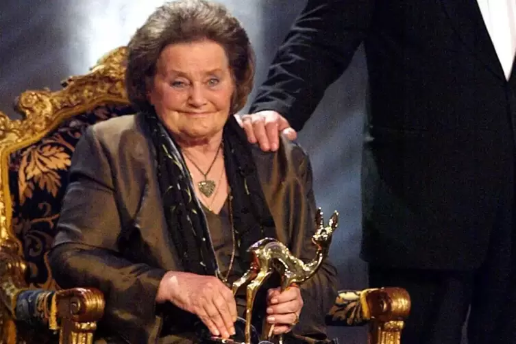 Maria Schell 2002 bei der &bdquo;Bambi&ldquo;-Verleihung,