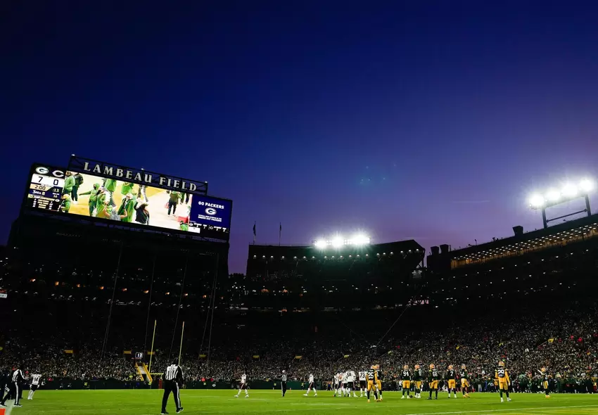 Das Lambeau Field der Green Bay Packers: ein bisschen wie der Betzenberg.
