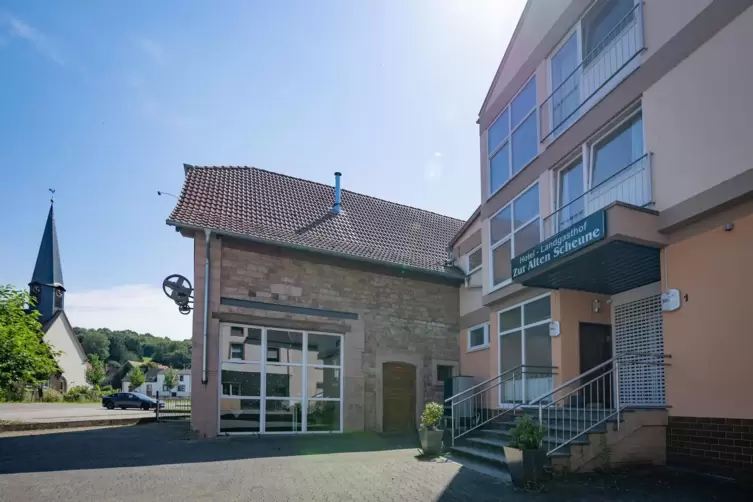 Im Juli 2024 hat die Alte Scheune in Oberauerbach den Betrieb aufgegeben. Noch immer steht die Immobilie zum Verkauf. 