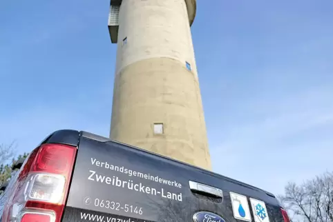 Wassermeister Marc Pirmann geht davon aus, dass das Trinkwasser voraussichtlich ab Freitag wieder zum Trinken und Kochen genutzt