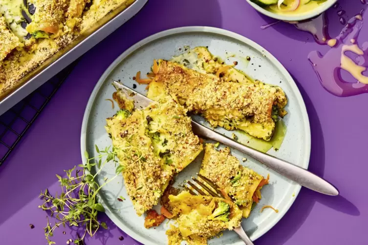 Aus dem Ofen: Cannelloni mit Gem&uuml;sef&uuml;llung. 