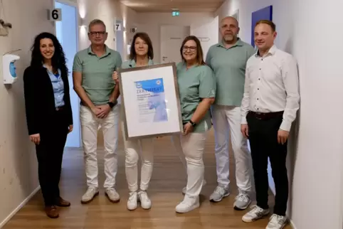 Das Team des Adipositaszentrums (von links): Geschäftsführerin Johanna Brabänder, Leiter Peter Jung, Praxisleiterin Dagmar Bärzl