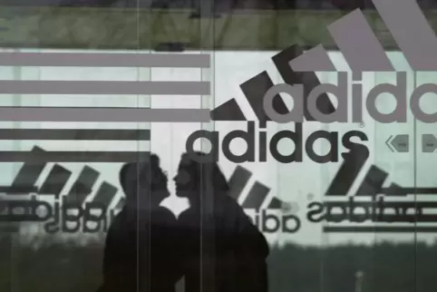 Über Jahrzehnte hinweg war Adidas mit zwei Werken in der Südwestpfalz angesiedelt und beschäftigte mehr als 500 Mitarbeiterinnen