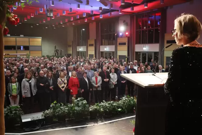 Neujahrsrede im großen Saal der Stadthalle: Stefanie Seiler ist seit sieben Jahren Oberbürgermeisterin. Neujahrsrede im großen Saal der Stadthalle: Stefanie Seiler ist seit sieben Jahren Oberbürgermeisterin.