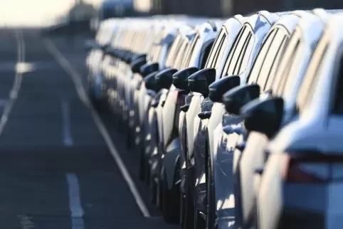Ohne enge Kooperationen mit der chinesischen Wirtschaft werde es schwierig für deutsche Autobauer, Schritt zu halten, meint der 