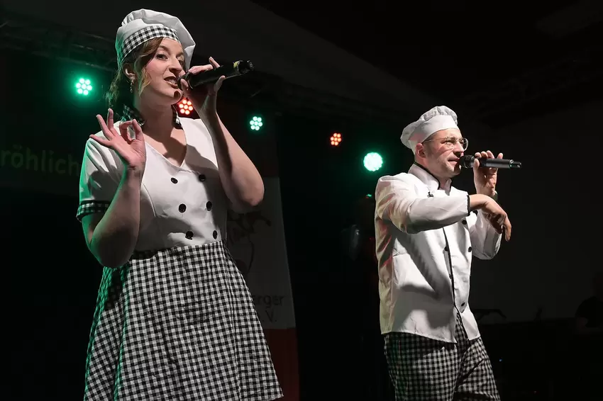 Gesangsduo Svenja und Flo vom KV Kusel