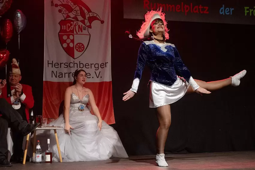 Tanzmariechen Jenny Göttel vom CUV Landstuhl.