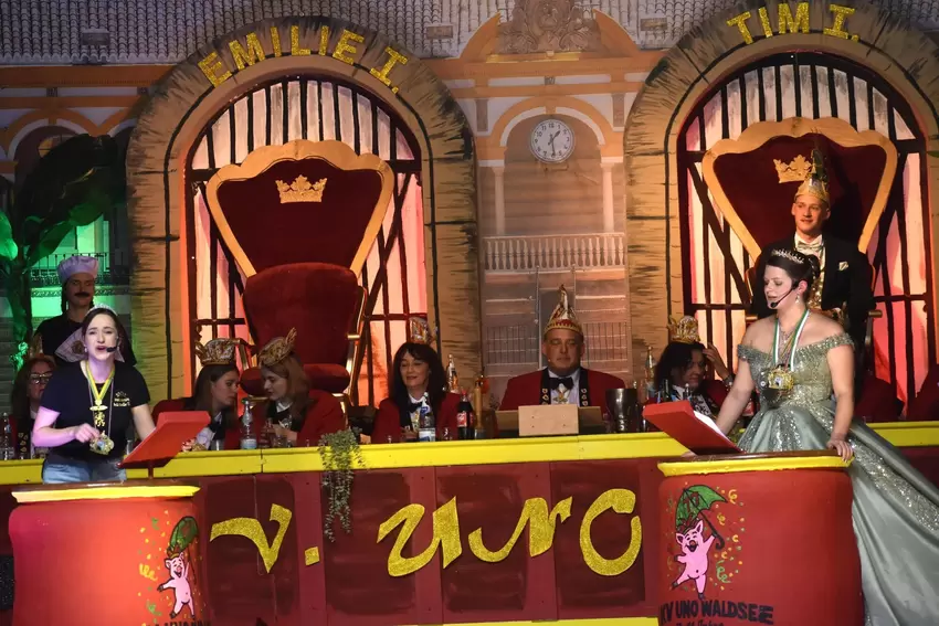 Spontan eingesprungen: Michelle Kißler und Emilie Knörr als Dubbegredle.