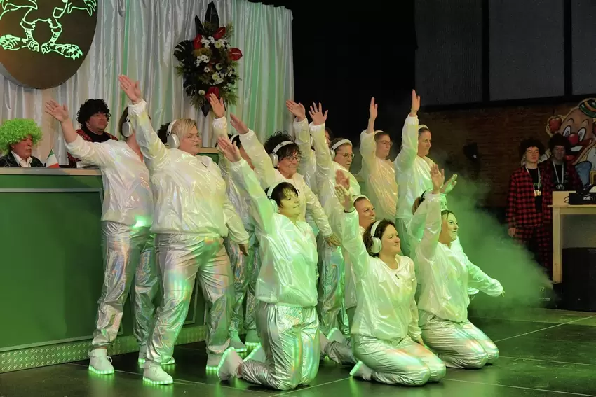 Die ASV Lady Dancers präsentieren einen Schautanz.