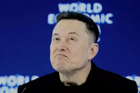 Wegen KI-Chatbot Grok: Elon Musks Firma X wird erneut von der EU untersucht. 