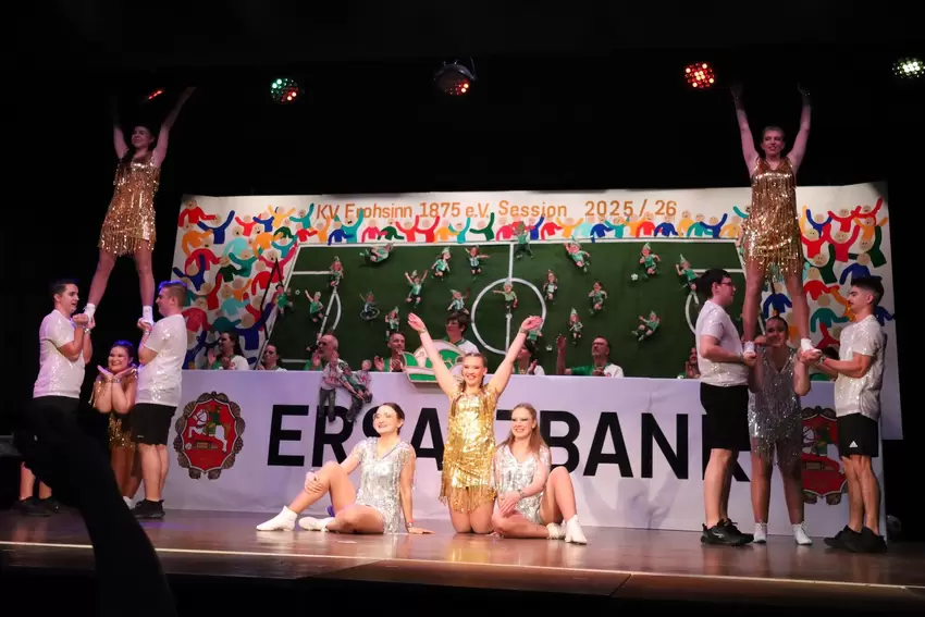 Prunksitzung KV Frohsinn: Show Up Tanzgruppe.