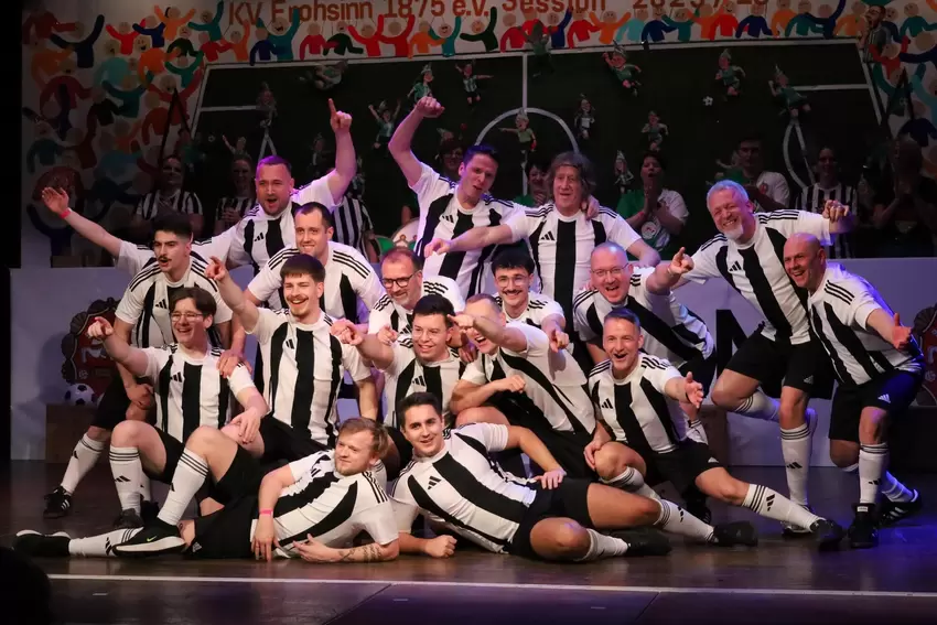 Prunksitzung KV Frohsinn: Männerballett.