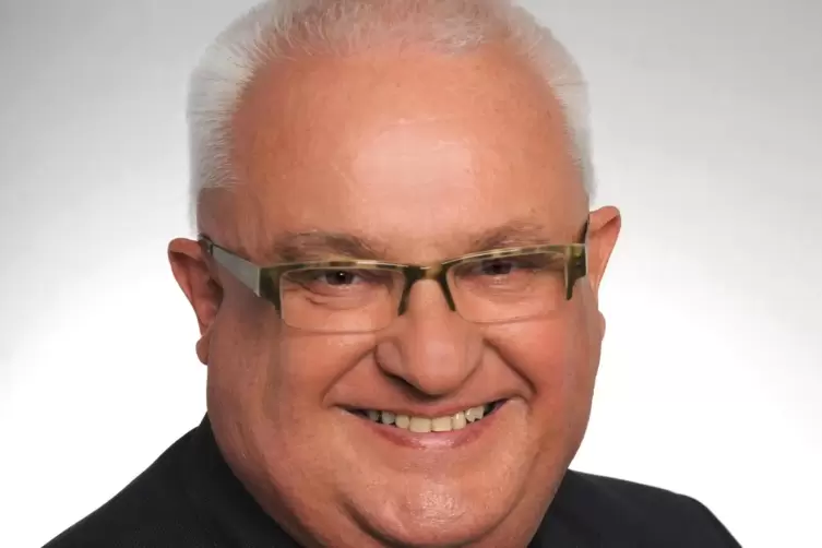 Ehrenamtlicher Kreisvorsitzender: Holger Scharff.