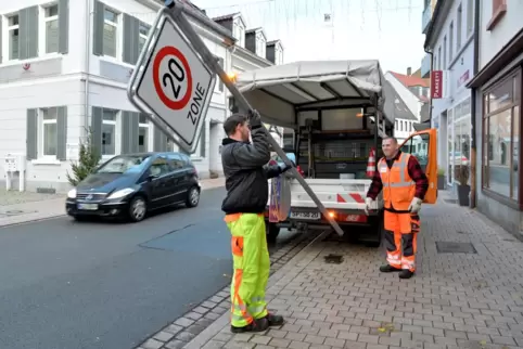 November 2024: Gilgenstraße wird zur Tempo-20-Zone. November 2024: Gilgenstraße wird zur Tempo-20-Zone.