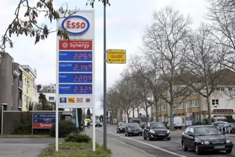 In kurzer Zeit wurde eine Tankstelle in Ludwigshafen-Gartenstadt zwei Mal überfallen.