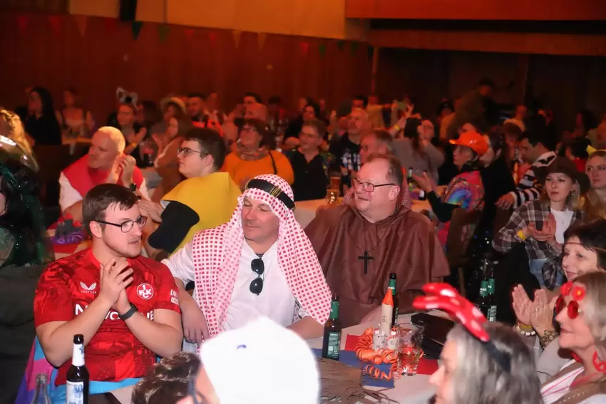 Das Publikum war guter Laune und klatschte fleißig mit.