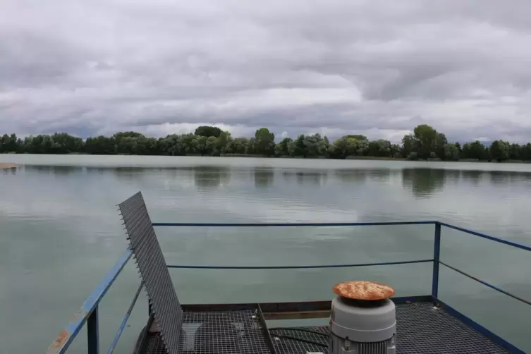 Standort für die Schwimm-Elemente der Photovoltaikanlage soll eine rekultivierte Wasserfläche sein, der Batteriespeicher wird a