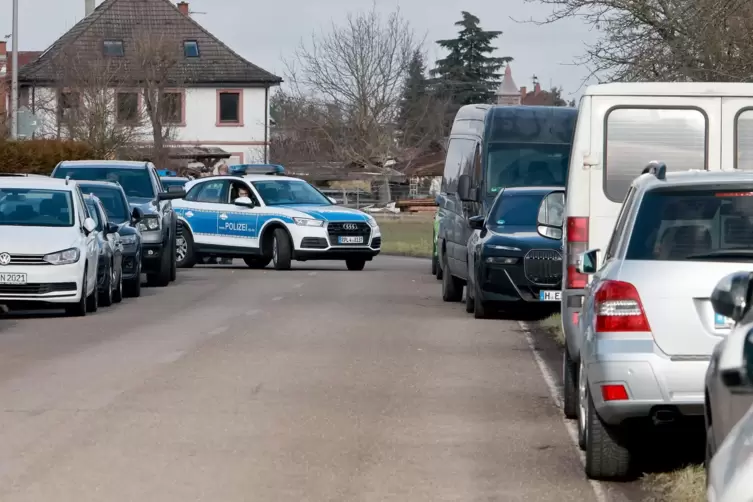 Die Stra&szlig;en in Westheim waren zugeparkt. 
