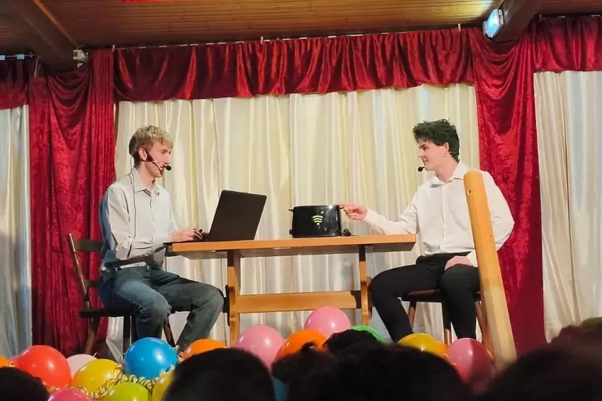 Die Kappesitzung in Steinbach hat mit ihren verschiedenen Programmpunkten beim Publikum für allerhand gute Laune gesorgt.