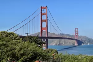 Steht für San Francisco und ist ein nationales Symbol in den USA: Die Golden Gate Bridge. Grenzenlose Freiheit und der Abgrund l Steht für San Francisco und ist ein nationales Symbol in den USA: Die Golden Gate Bridge. Grenzenlose Freiheit und der Abgrund l