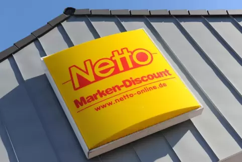 Der Discounter Netto hat eine Filiale in Berghausen.