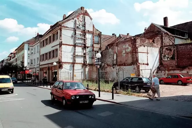 Dass die Stimmung bei uns so schlecht ist wie seit 20 Jahren nicht mehr, lässt sich nicht alleine mit der Entwicklung der Stadt