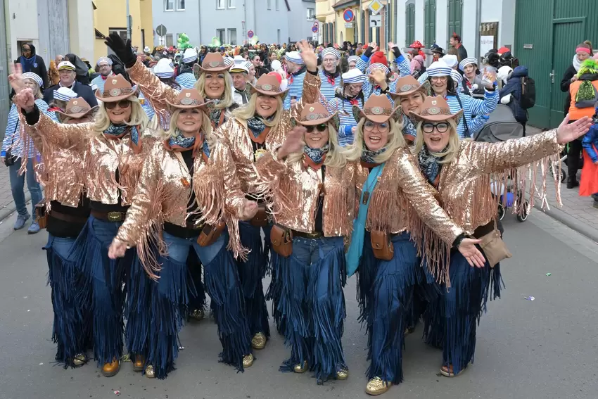 Lassen es rocken: die Schlenkerbää.