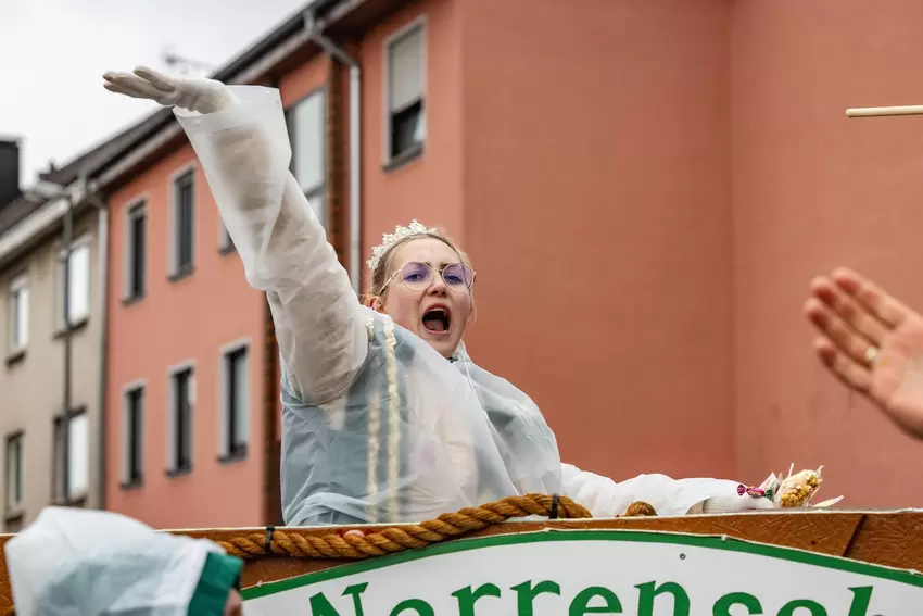 Die Clubgemeinschaft Hasensteig brachte ihre Prinzessin Sarah Michelle I. mit.
