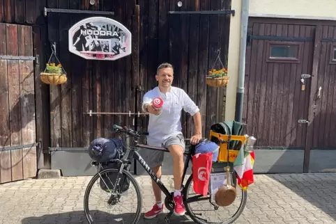 André Brehm ist mehrfach für soziale Projekte nach Tunesien geradelt.