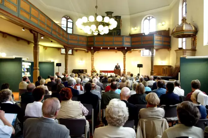 Dreifaltigkeitskirche: als Veranstaltungsstätte genutzt, aber noch keine Klärung der Eigentumsfrage. Dreifaltigkeitskirche: als Veranstaltungsstätte genutzt, aber noch keine Klärung der Eigentumsfrage.