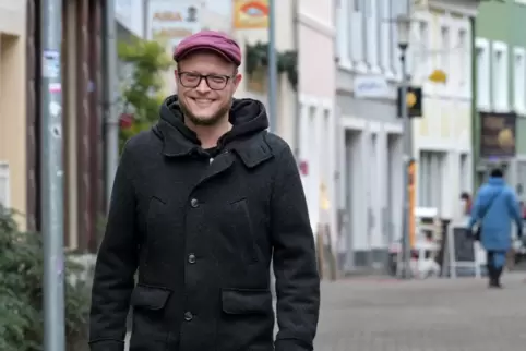 Landtagskandidat Christian Richter (Linke) liebt die Roßmarktstraße. 