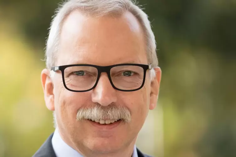 GAG-Vorstand Wolfgang van Vliet (67). 