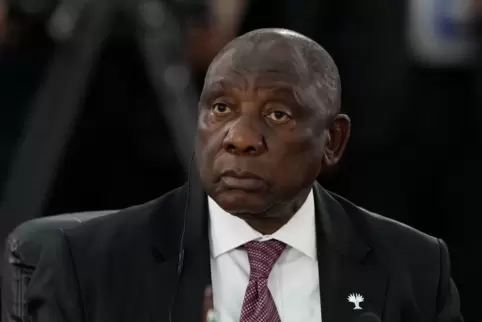 Südafrikas Präsident Cyril Ramaphosa hat sich bei Kremlchef Wladimir Putin für die Rückkehr von 15 Südafrikanern bedankt.