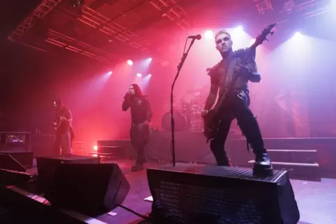 Übt Gesellschaftskritik: die Dark-Metal-Band Nachtblut. 