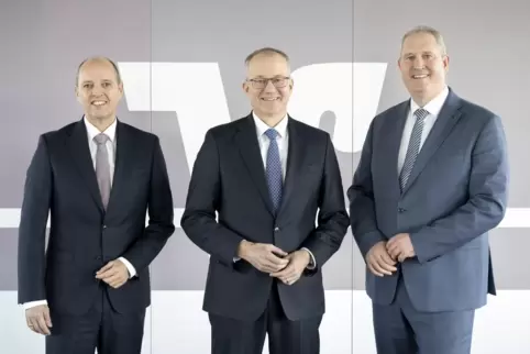 Vorstand der VR Bank (von links): Thomas Sold, Till Meßmer, Achim Seiler. 