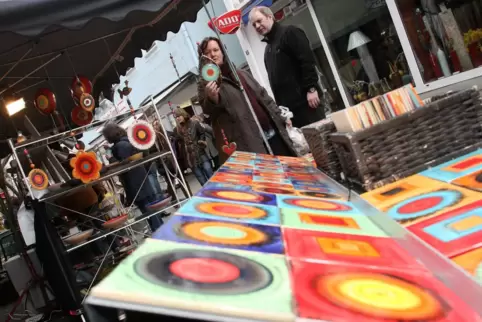 Der Homburger Keramikmarkt lockt jedes Jahr viele Besucher an. 