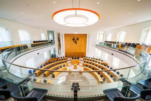 Welche Politiker in der kommenden Legislaturperiode im Plenarsaal des rheinland-pfälzischen Landtags Platz nehmen, das entscheid