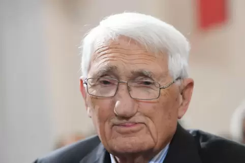 Jürgen Habermas Jürgen Habermas