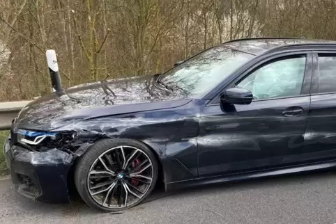 Der verunfallte Wagen. 