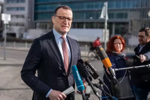 Jens Spahn, Chef der Unionsfraktion im Bundestag, propagiert mit besonderem Nachdruck „grünes Öl“. 
