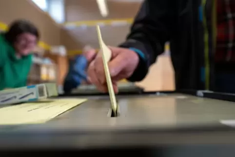 Gottvertrauen und Bescheidenheit sind für politische Ämter wichtig, findet Frank Schuster. 