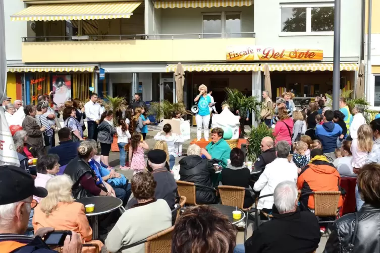 Del Sole am Berliner Platz: 2016 gab es sogar eine Kundgebung zum Erhalt des Eiscaf&eacute;s. 