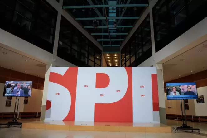 Die Stimmung bei der SPD ist im Keller. Die Stimmung bei der SPD ist im Keller.